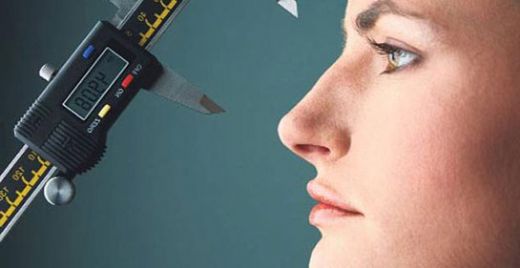 Kemik Eğriliği Belirtileri ve Tedavisi